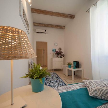 Portadamare Bed & Breakfast Трани Екстериор снимка