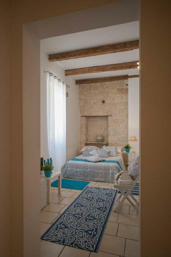 Portadamare Bed & Breakfast Трани Екстериор снимка